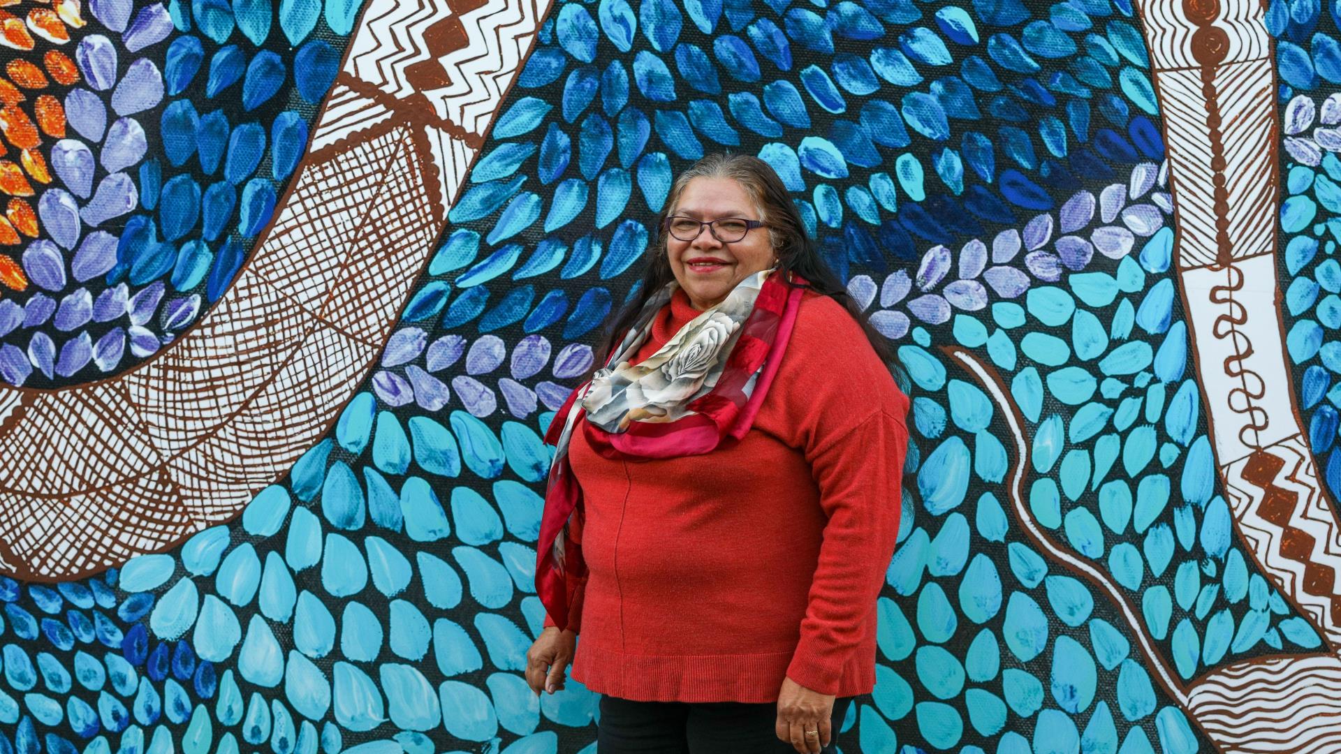Carol Martin unveils mural at Chapman Road